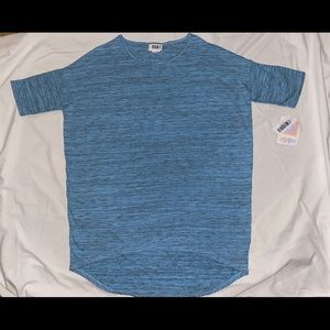 This is an xs in womens plus Lularoe blue and grey design short sleeve shirt.